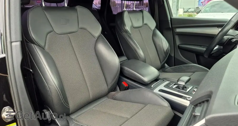 AUDI Q5 2.0 TFSI Quattro Sport S tronic