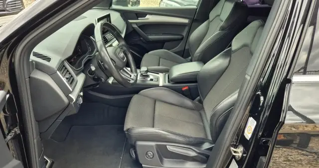 AUDI Q5 2.0 TFSI Quattro Sport S tronic