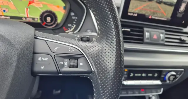 AUDI Q5 2.0 TFSI Quattro Sport S tronic