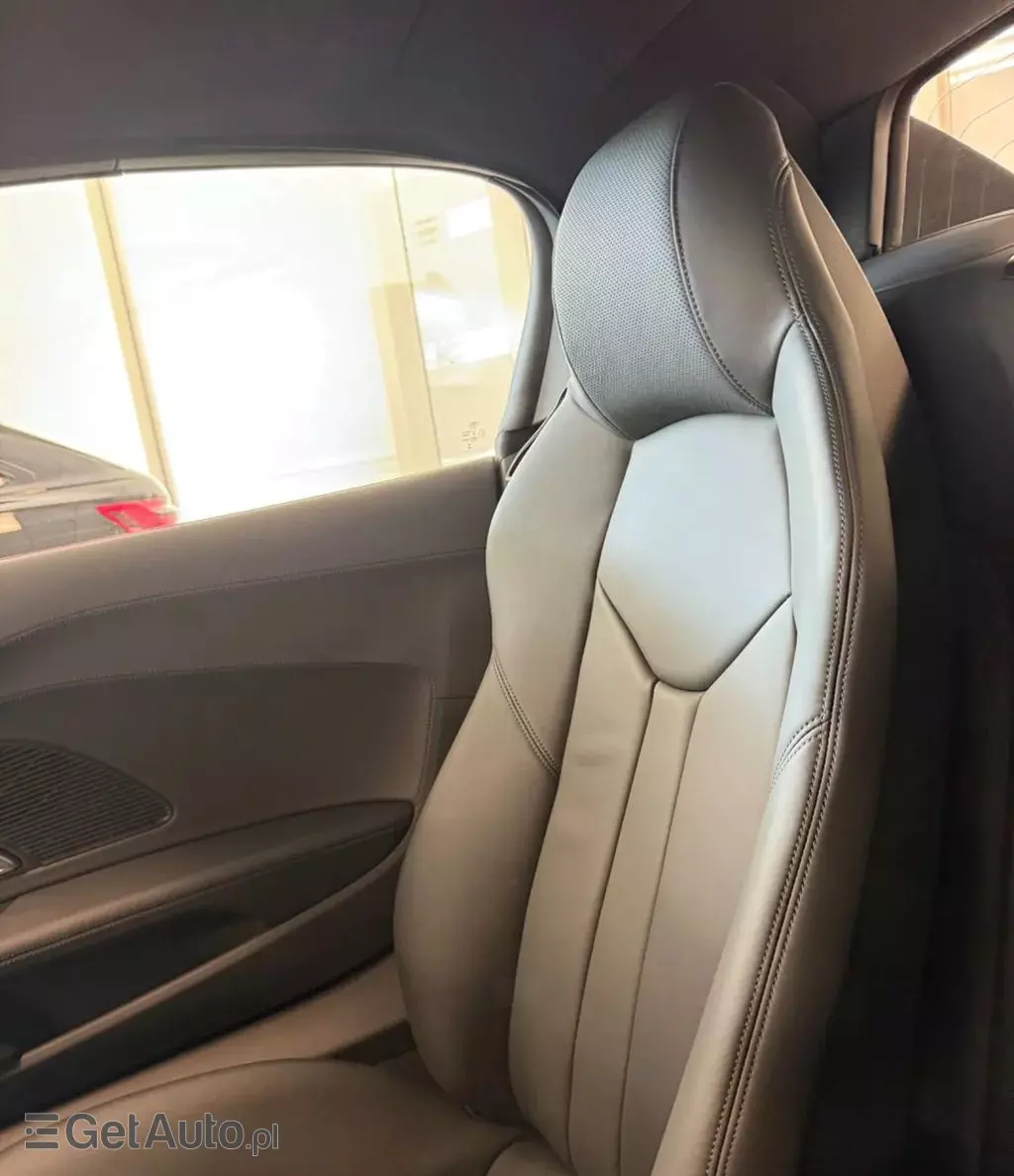 AUDI R8 Performance S tronic