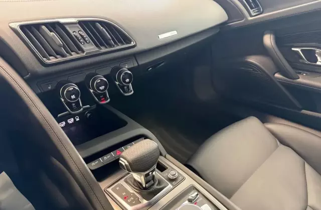 AUDI R8 Performance S tronic