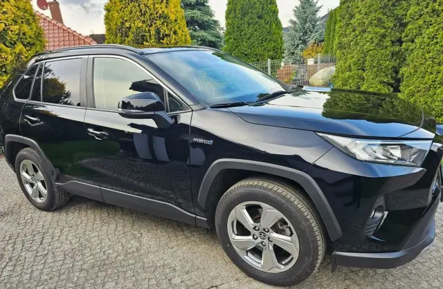 TOYOTA Rav 4 
