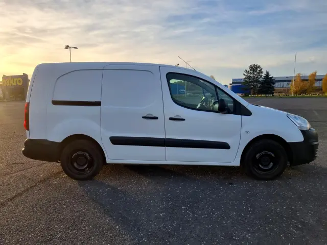 PEUGEOT Partner Active L2
