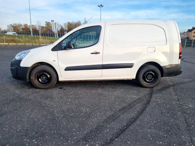 PEUGEOT Partner Active L2