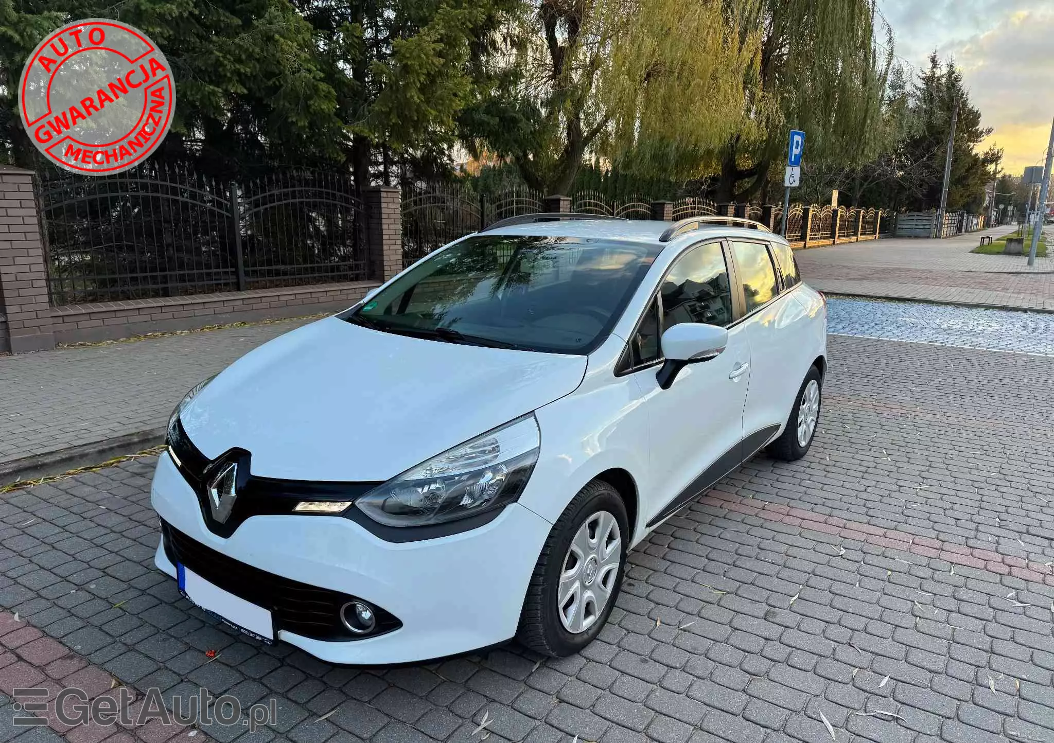 RENAULT Clio 1.2 16V Intens