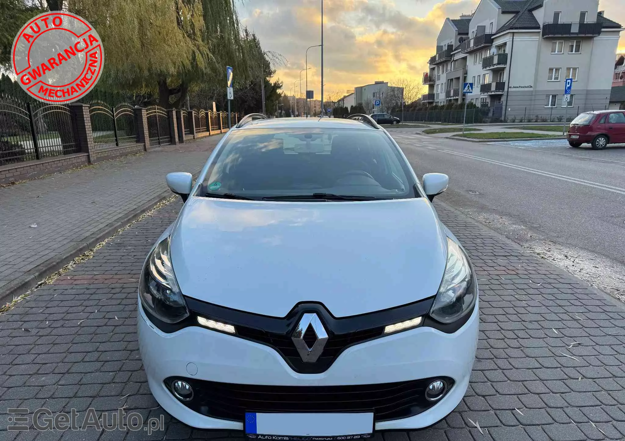 RENAULT Clio 1.2 16V Intens