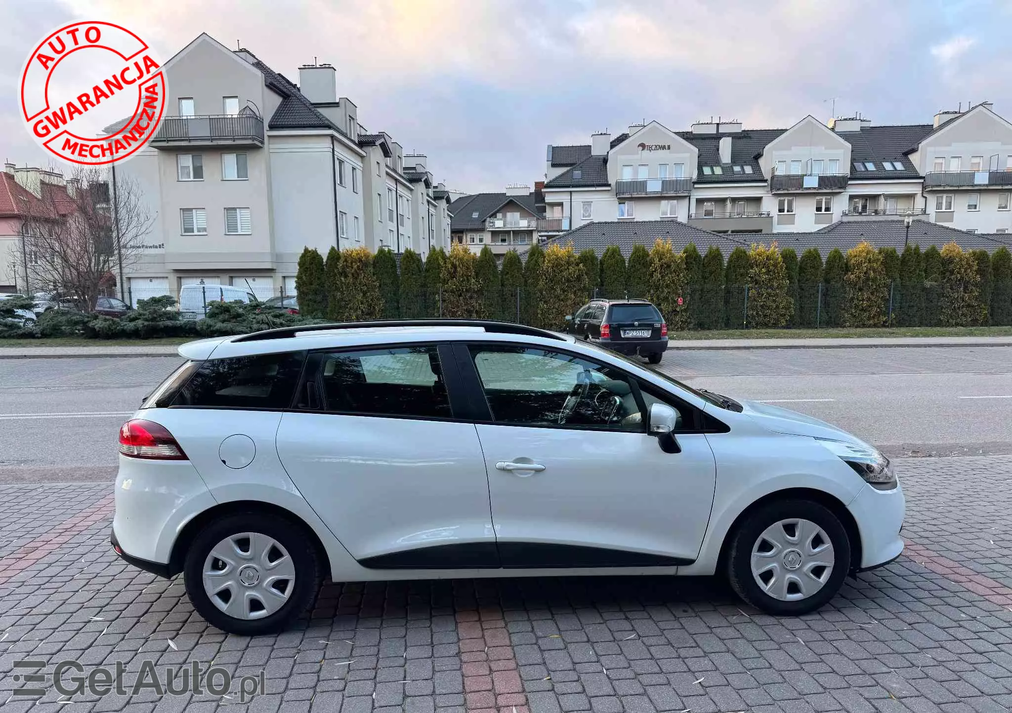 RENAULT Clio 1.2 16V Intens