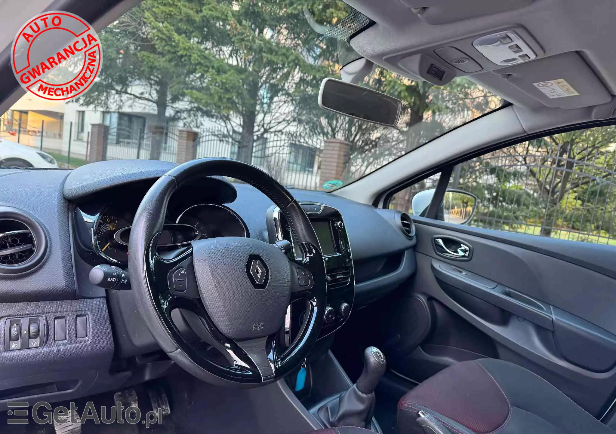 RENAULT Clio 1.2 16V Intens