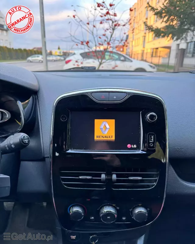 RENAULT Clio 1.2 16V Intens