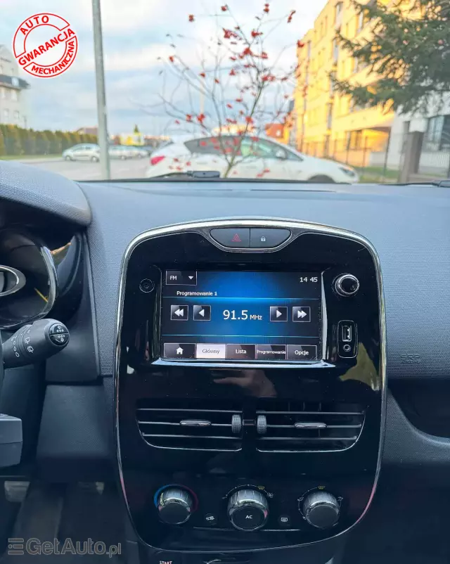 RENAULT Clio 1.2 16V Intens
