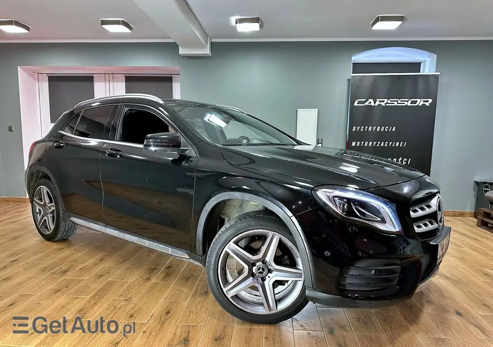 MERCEDES-BENZ GLA 220 4-Matic AMG Line