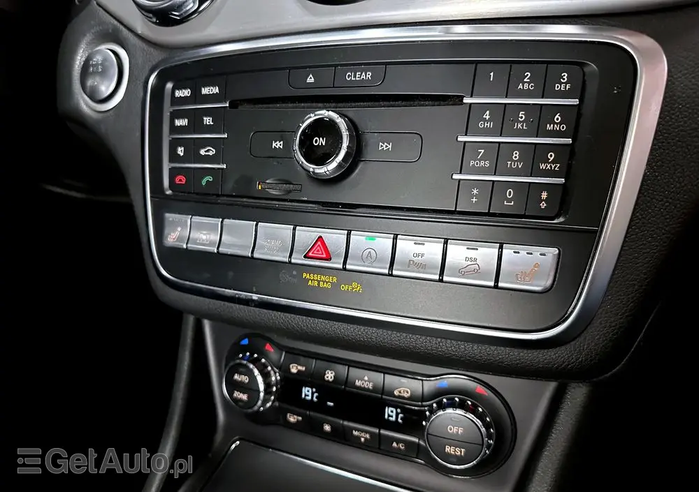 MERCEDES-BENZ GLA 220 4-Matic AMG Line