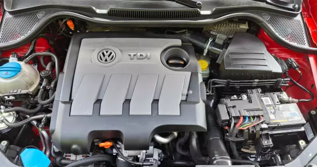 VOLKSWAGEN Polo 1.6 TDI Blue Motion Team