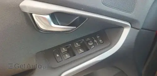 VOLVO V40 Cross Country 