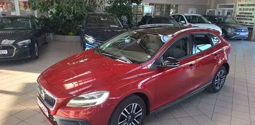 VOLVO V40 Cross Country 