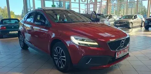 VOLVO V40 Cross Country 