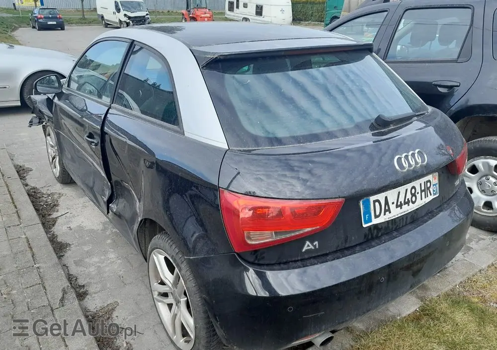 AUDI A1 Sportback 1.6 TDI S tronic S line edition