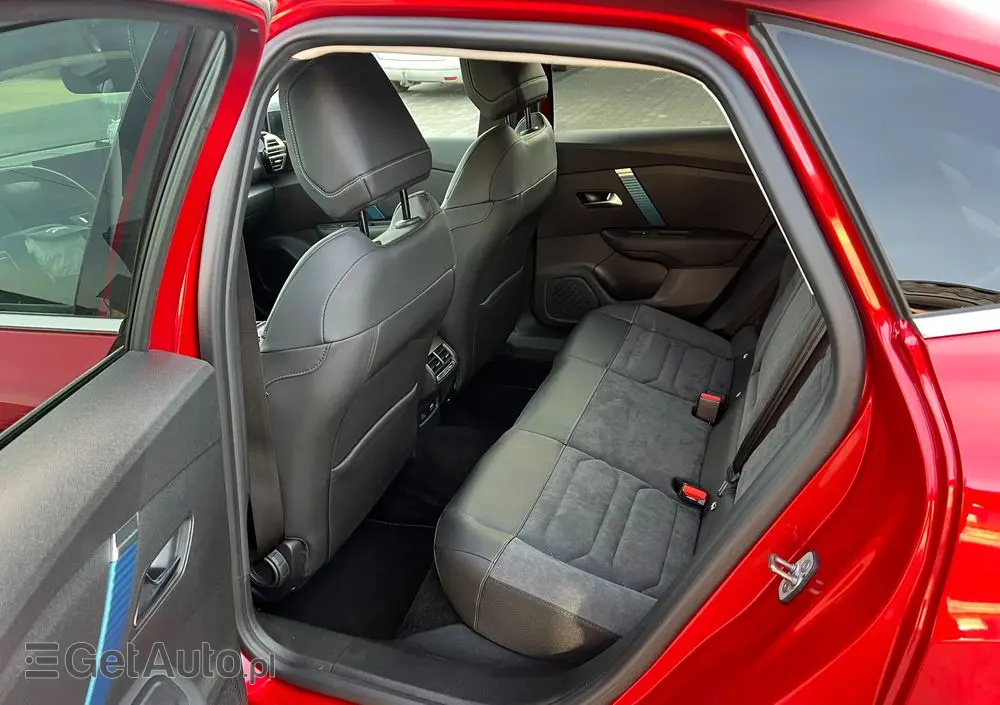 CITROËN C4X ë-SERIES