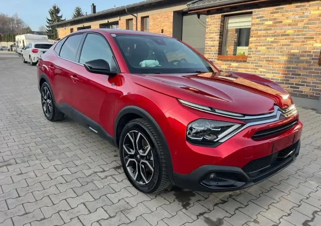 CITROËN C4X ë-SERIES