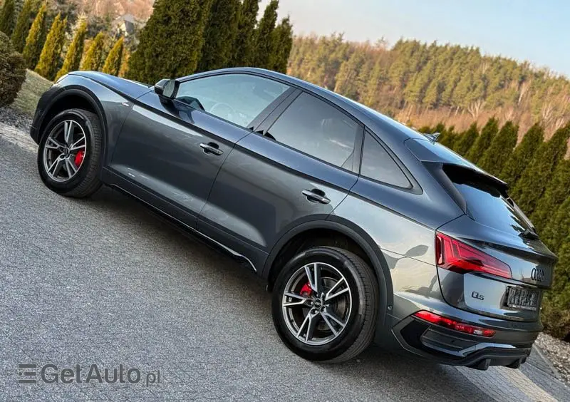 AUDI Q5 Sportback 40 TDI quattro S tronic S line