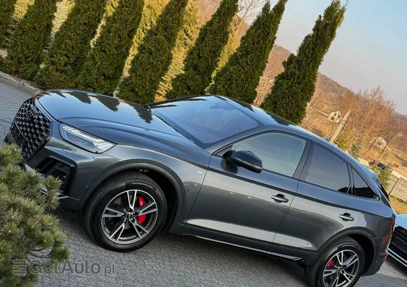 AUDI Q5 Sportback 40 TDI quattro S tronic S line