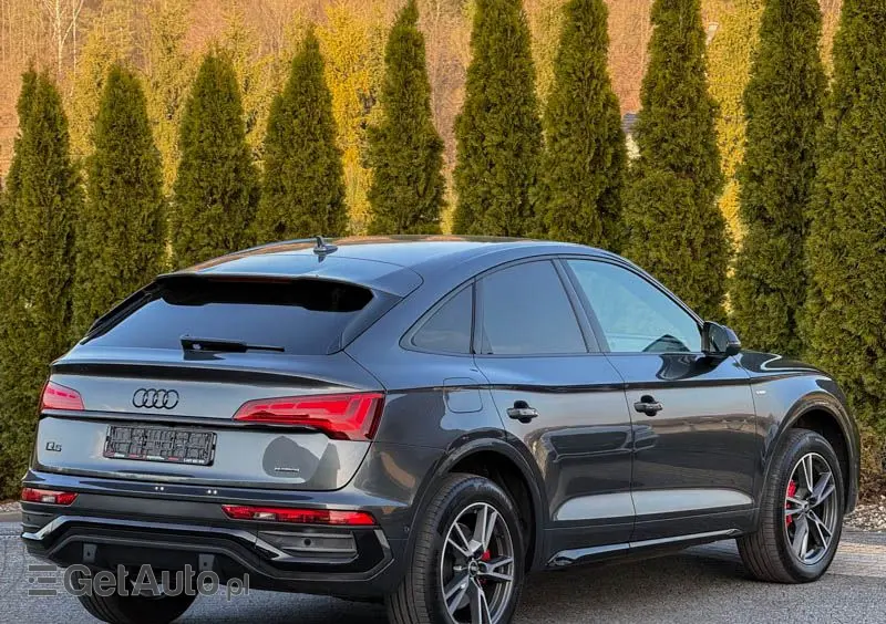 AUDI Q5 Sportback 40 TDI quattro S tronic S line