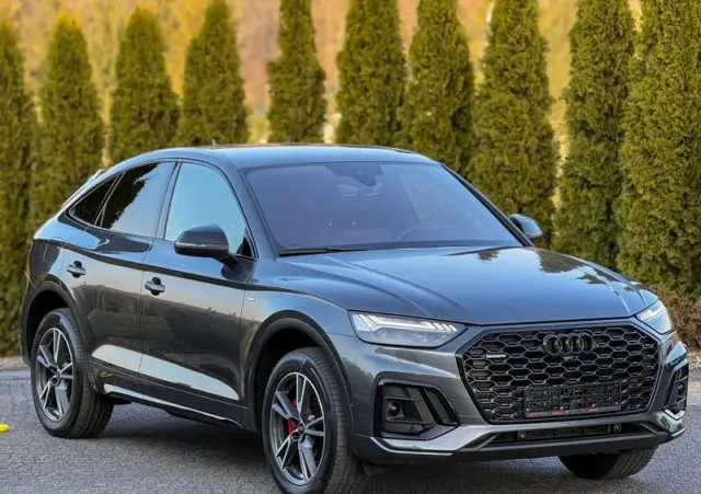 AUDI Q5 Sportback 40 TDI quattro S tronic S line