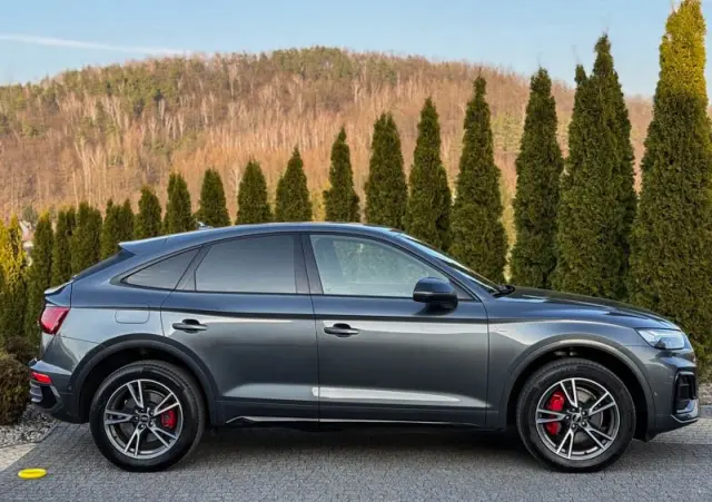 AUDI Q5 Sportback 40 TDI quattro S tronic S line