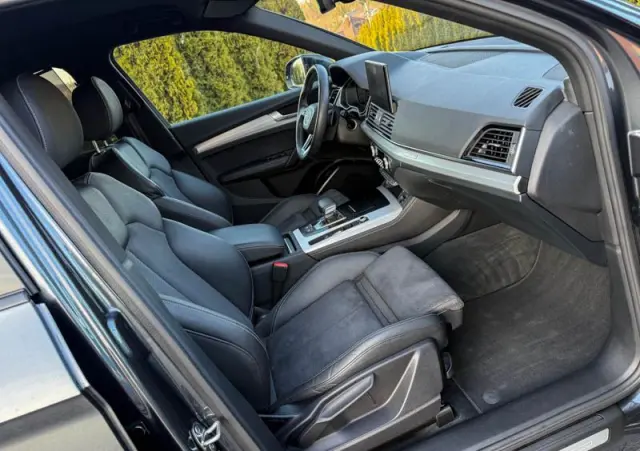 AUDI Q5 Sportback 40 TDI quattro S tronic S line