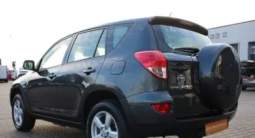 TOYOTA Rav 4 