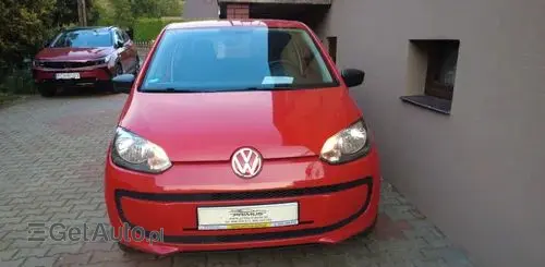 VOLKSWAGEN Up! 
