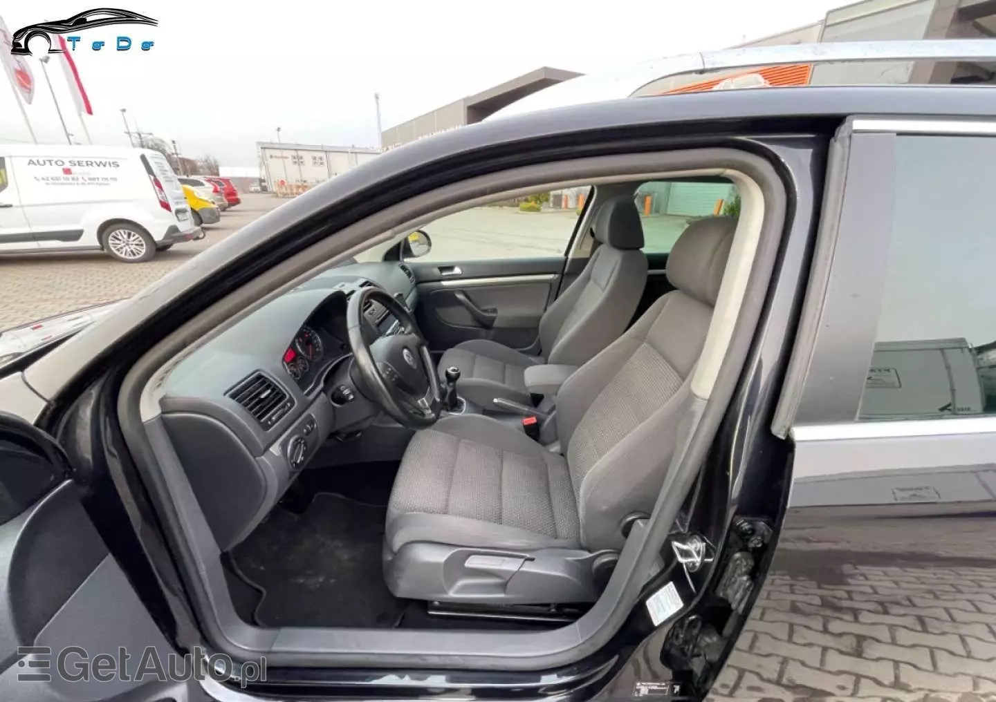 VOLKSWAGEN Golf Highline