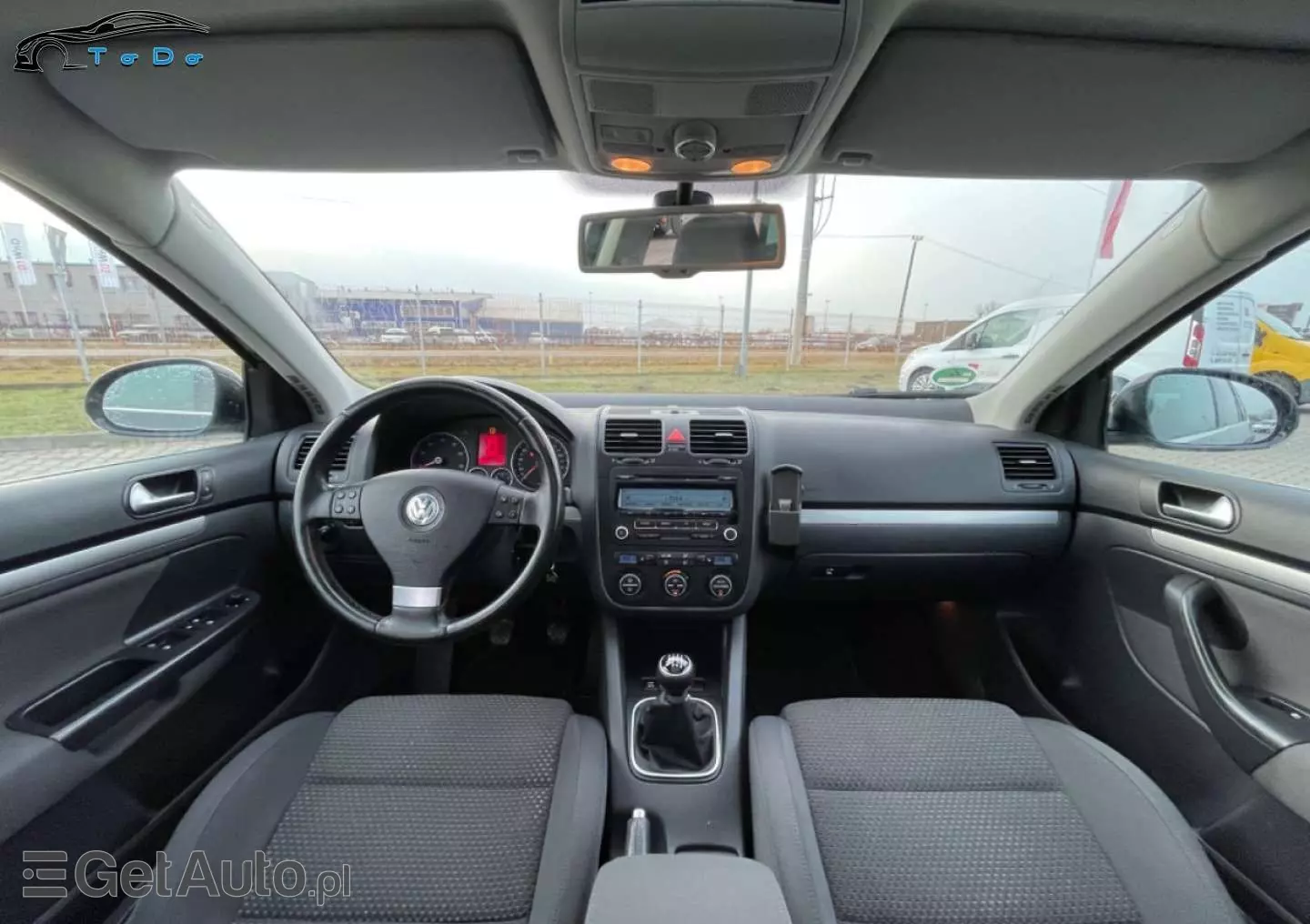 VOLKSWAGEN Golf Highline