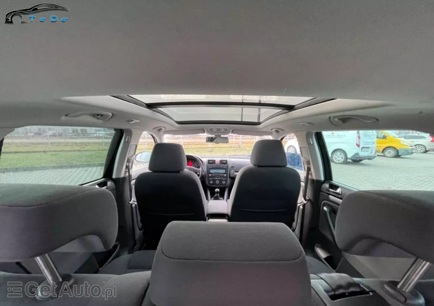 VOLKSWAGEN Golf Highline