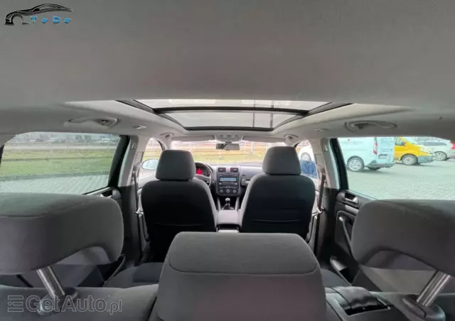 VOLKSWAGEN Golf Highline