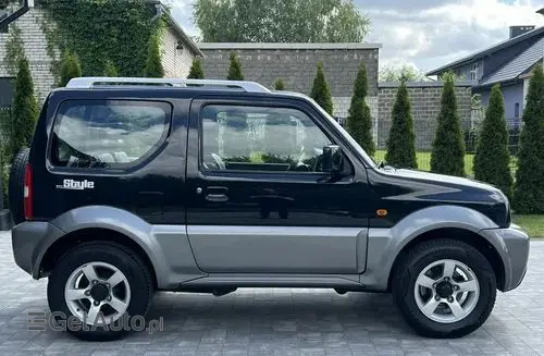 SUZUKI Jimny 