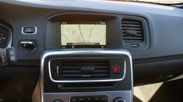 VOLVO V60 D2 Drive-E Momentum