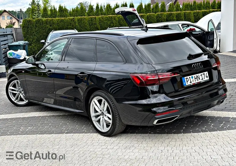 AUDI A4 Avant 40 TDI S tronic advanced