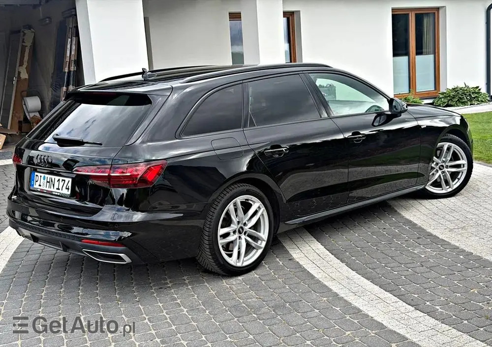 AUDI A4 Avant 40 TDI S tronic advanced