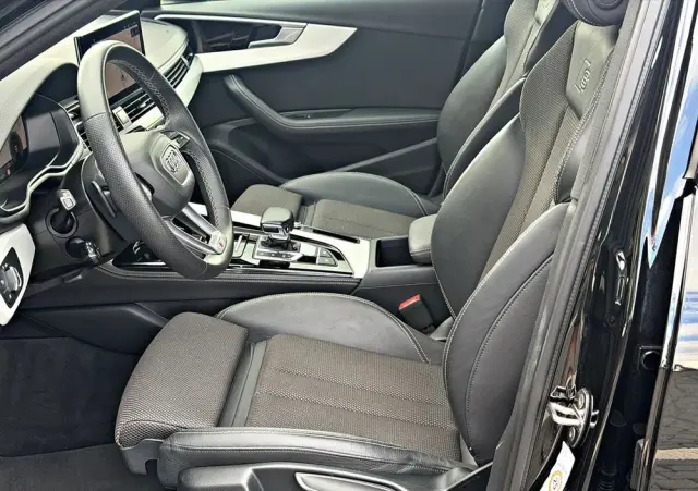 AUDI A4 Avant 40 TDI S tronic advanced