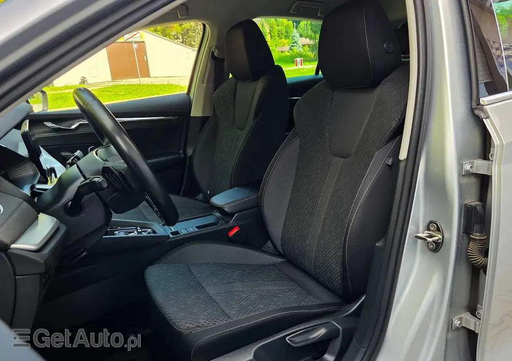 SKODA Octavia 2.0 TSI 4x4 Style DSG