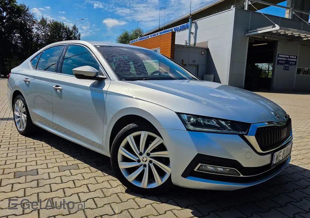 SKODA Octavia 2.0 TSI 4x4 Style DSG