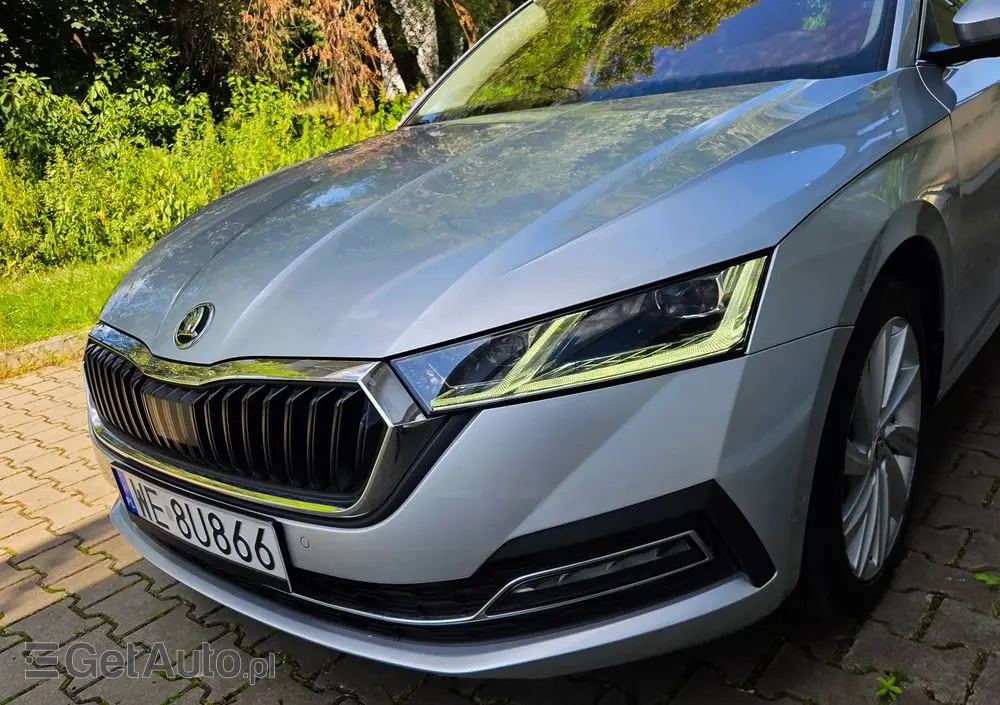 SKODA Octavia 2.0 TSI 4x4 Style DSG