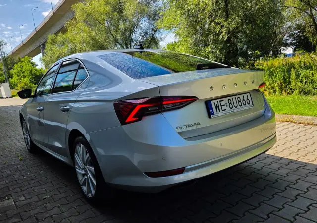 SKODA Octavia 2.0 TSI 4x4 Style DSG