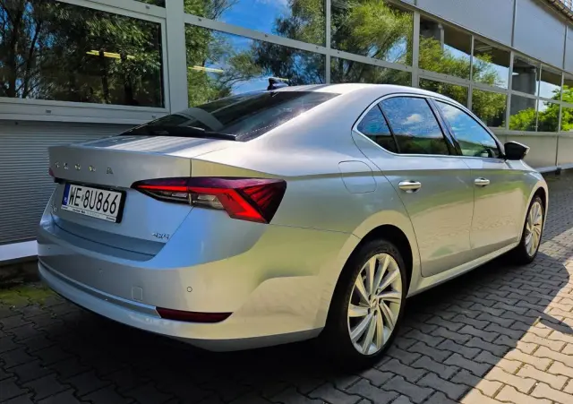 SKODA Octavia 2.0 TSI 4x4 Style DSG