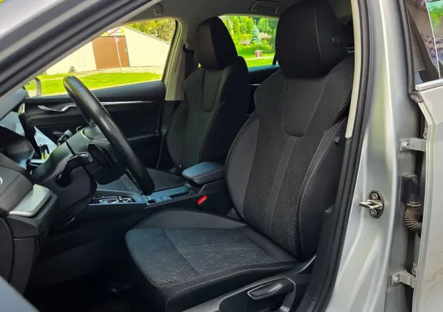 SKODA Octavia 2.0 TSI 4x4 Style DSG