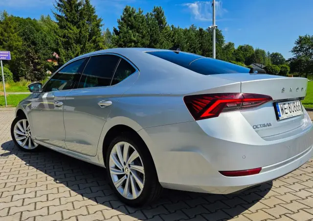 SKODA Octavia 2.0 TSI 4x4 Style DSG