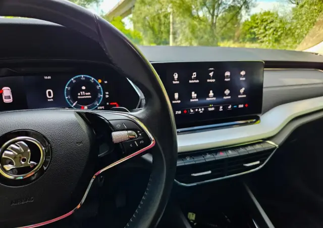 SKODA Octavia 2.0 TSI 4x4 Style DSG