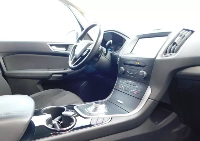 FORD S-Max 2.0 TDCi Titanium PowerShift