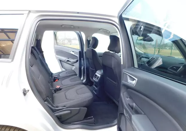 FORD S-Max 2.0 TDCi Titanium PowerShift